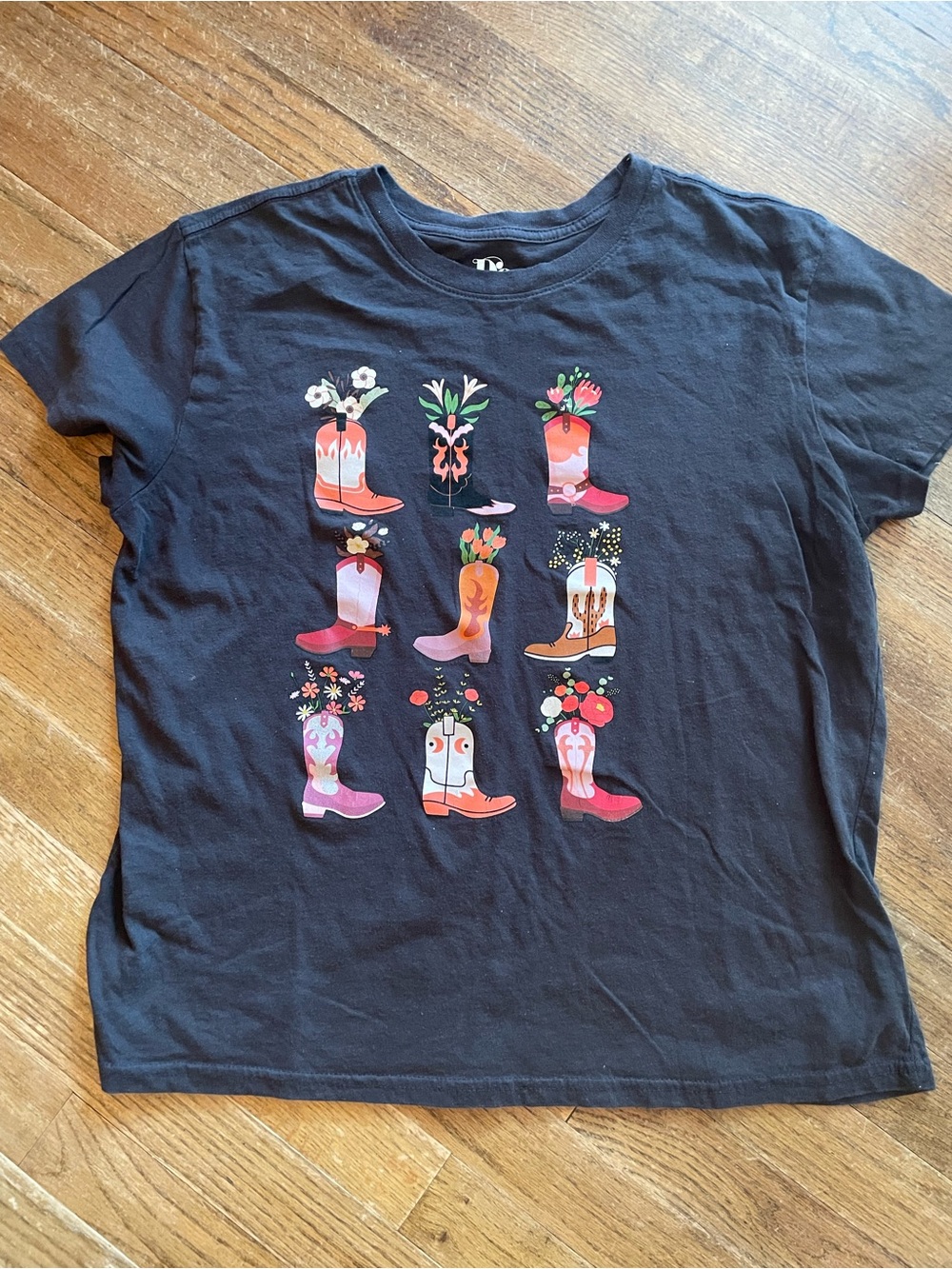 Black Tee size large with Colorful Cowboy Boot Graphic